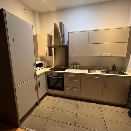 Bigkings Cosy 2 Bedroom Apartment With Free Parking In Central Mánchester Exterior foto