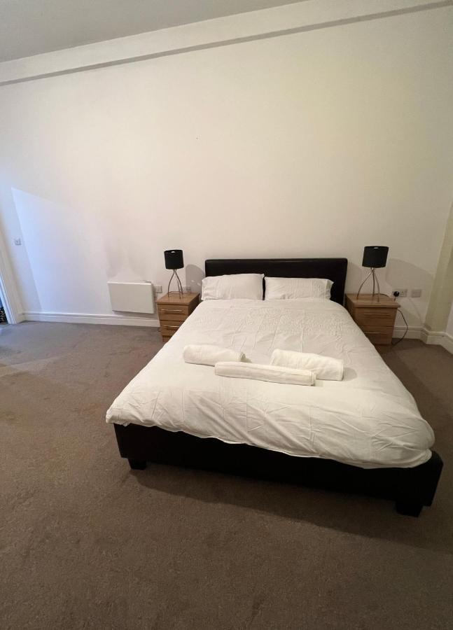 Bigkings Cosy 2 Bedroom Apartment With Free Parking In Central Mánchester Exterior foto